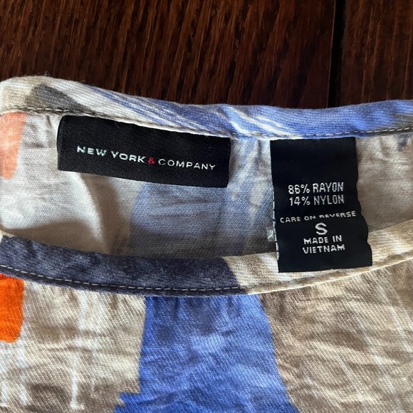 New York & Company Colorful Print Shift Dress - Picture 3 of 4